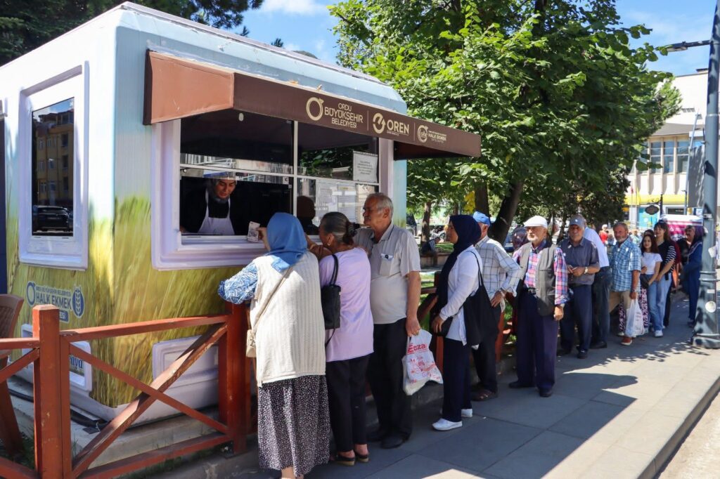 HALK EKMEK’TE, EKMEK BAŞI 4,5 TL KAR